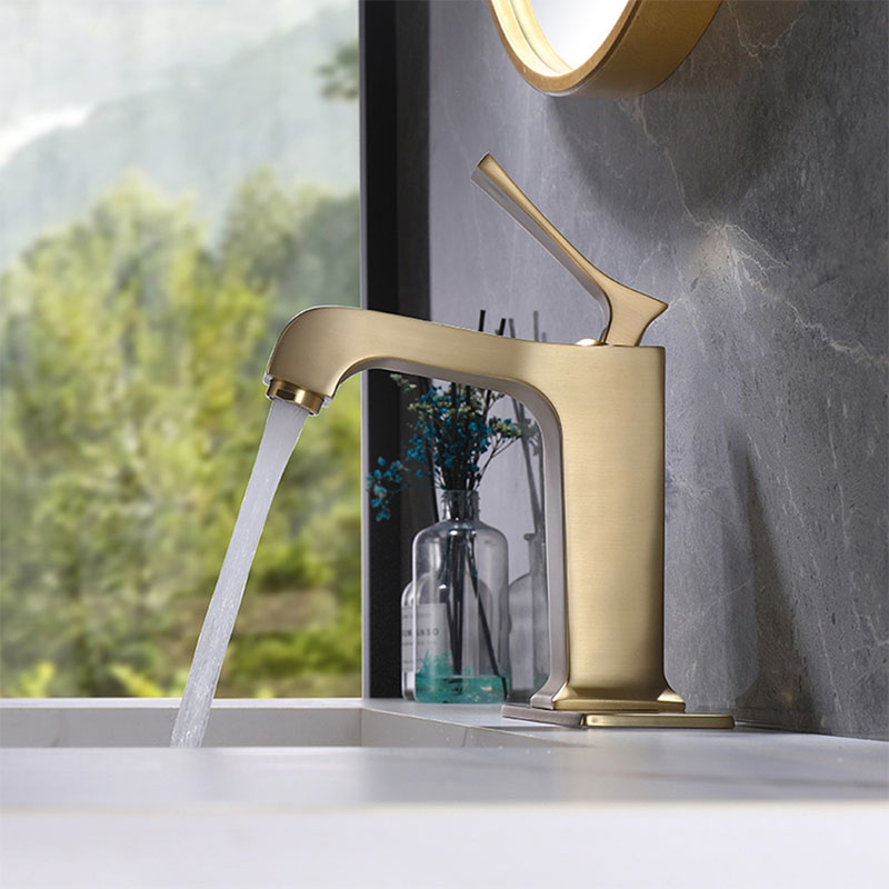 FVB309 Modern Angular Brass Faucet with Single-Handle Design