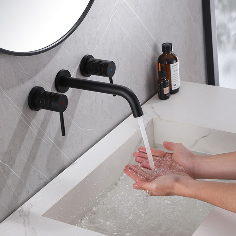 FVB312 Wall-Mounted Basin Faucet | Brushed Gold Brass & Single-Handle Control