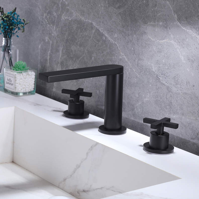 FVB320 Brushed Gold Brass Basin Faucet – Dual Cross-Handle, Splash-Free Flow