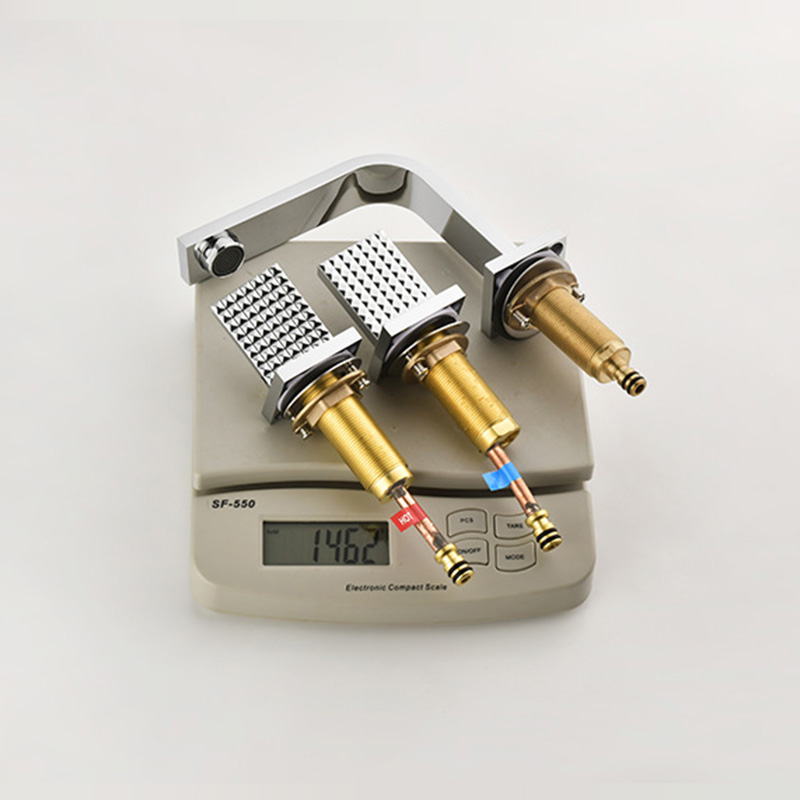 FVB329 Luxury Basin Faucet | Diamond-Textured Knobs & Chrome/Brushed Gold Finish