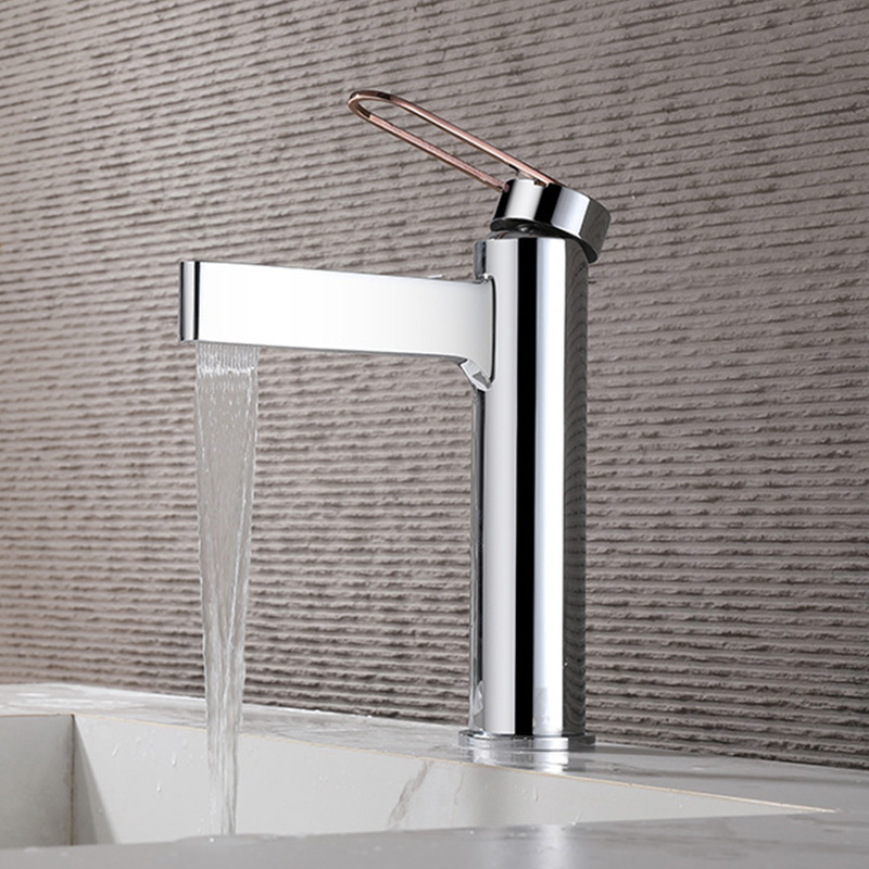 FVB334 Modern Brass Faucet with Single-Handle Design